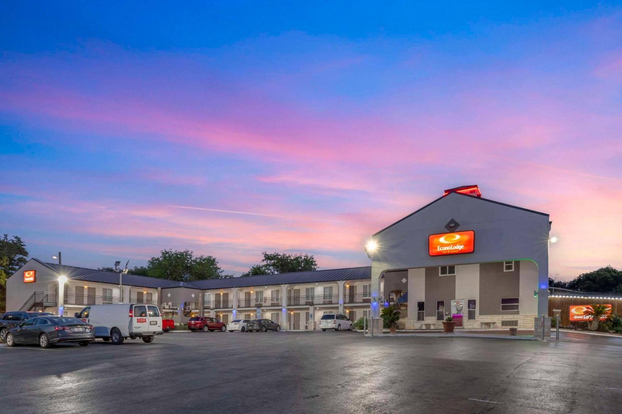 סן אנטוניו Econo Lodge Inn & Suites Near Lackland Afb מראה חיצוני תמונה