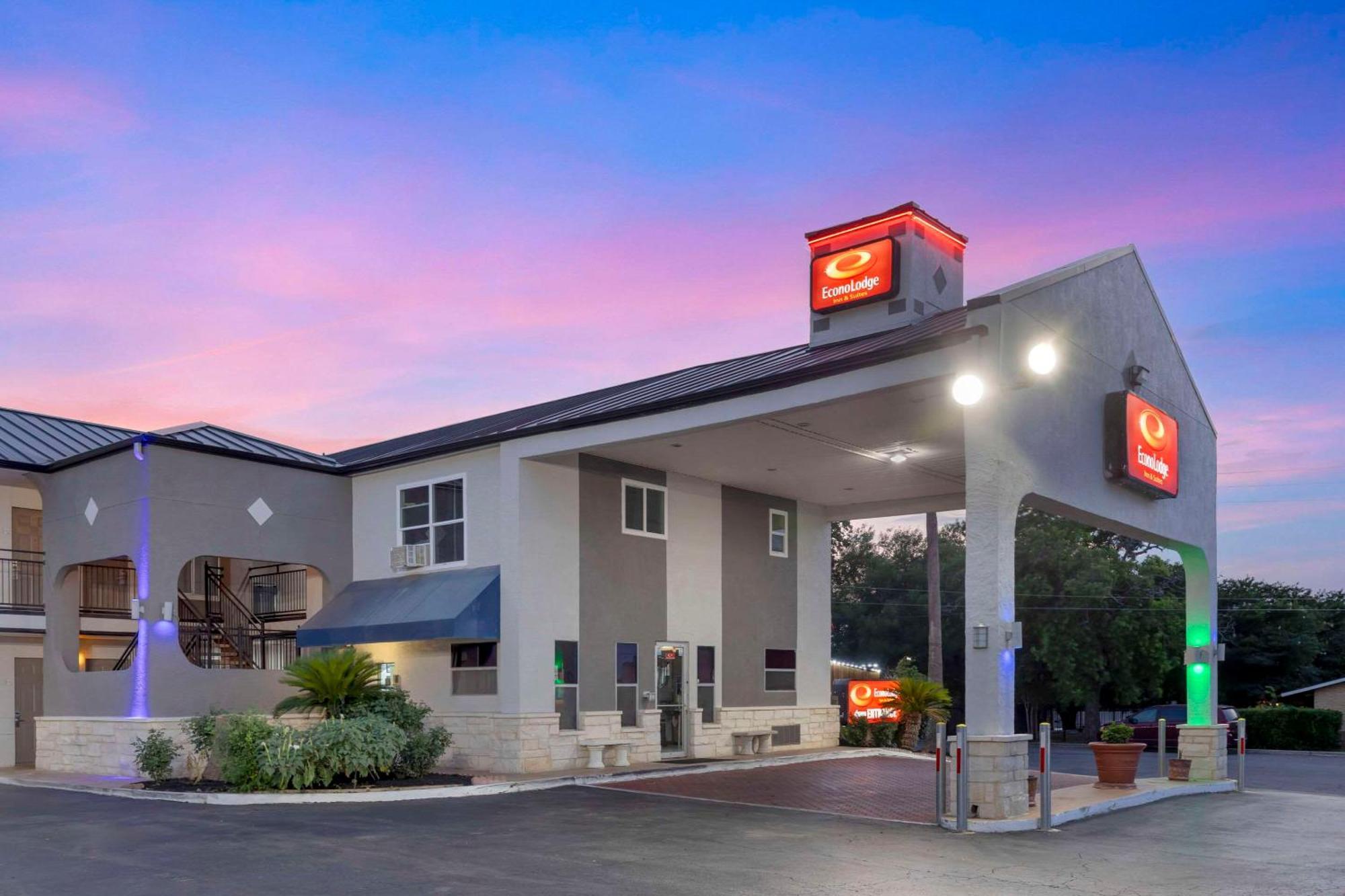 סן אנטוניו Econo Lodge Inn & Suites Near Lackland Afb מראה חיצוני תמונה